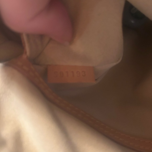 Retiro PM Monogram purse - Picture 8 of 11